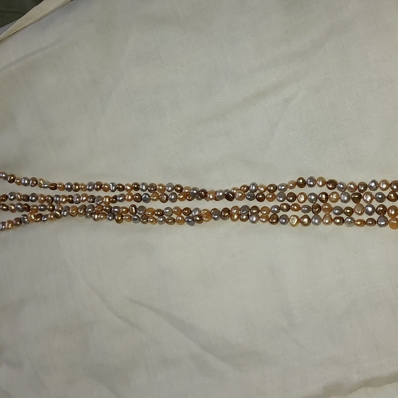 Freshwater multicultural baroque pearls - Picture 2 of 3